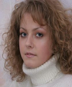 <p class='ppt-number'> 221 779 + PIN 693</p><p class='ppt-pricing-de'>1,99 Euro/Min.</p>